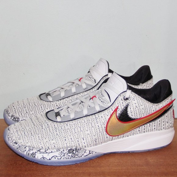 Nike Lebron 20 XX The Debut Basketball Shoes Mens 5 White Gold Black main image 5